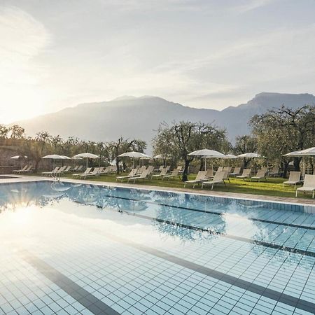 Apartments "Villa Imelda" Лимоне-суль-Гарда Экстерьер фото