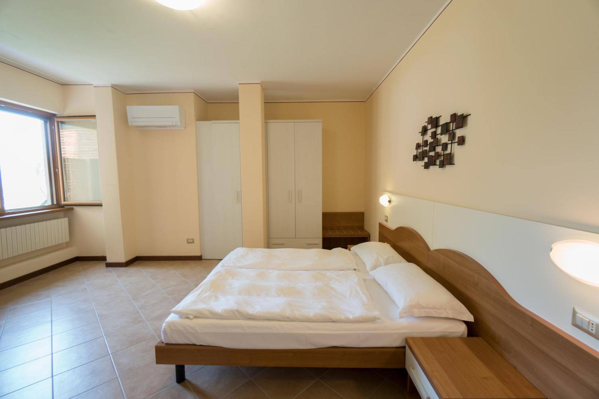 Apartments "Villa Imelda" Лимоне-суль-Гарда Экстерьер фото